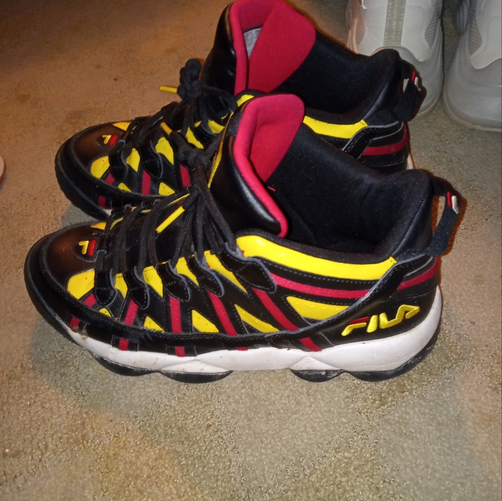 FILS Men Shoe Size 11 1/2 Sportswear